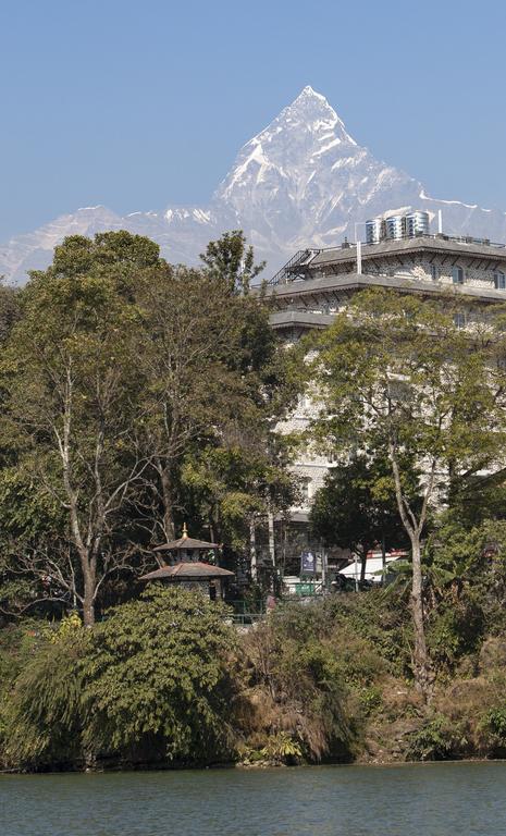 Glacier Hotel & Spa Pokhara Exterior foto